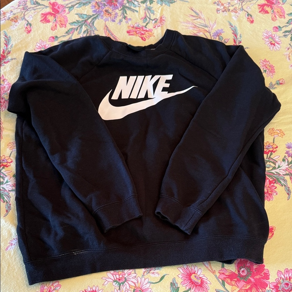 Nike Women’s Black Crewneck Sweater